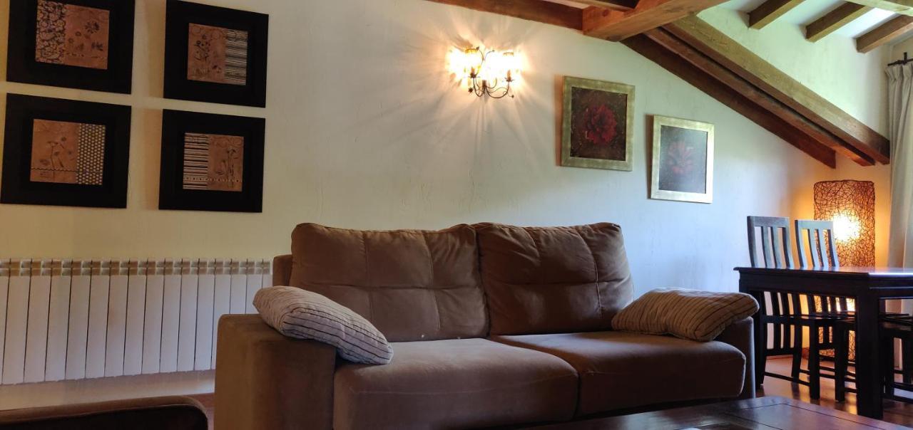 Hotel Ribera Del Corneja Navacepedilla de Corneja Ngoại thất bức ảnh