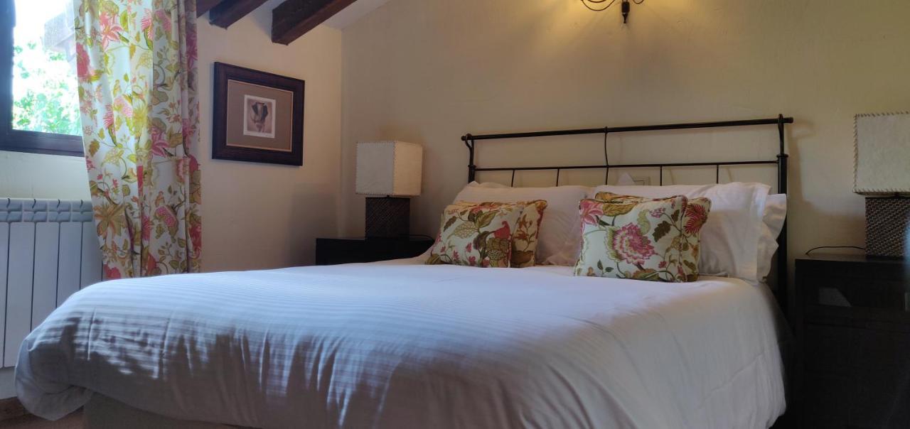 Hotel Ribera Del Corneja Navacepedilla de Corneja Ngoại thất bức ảnh