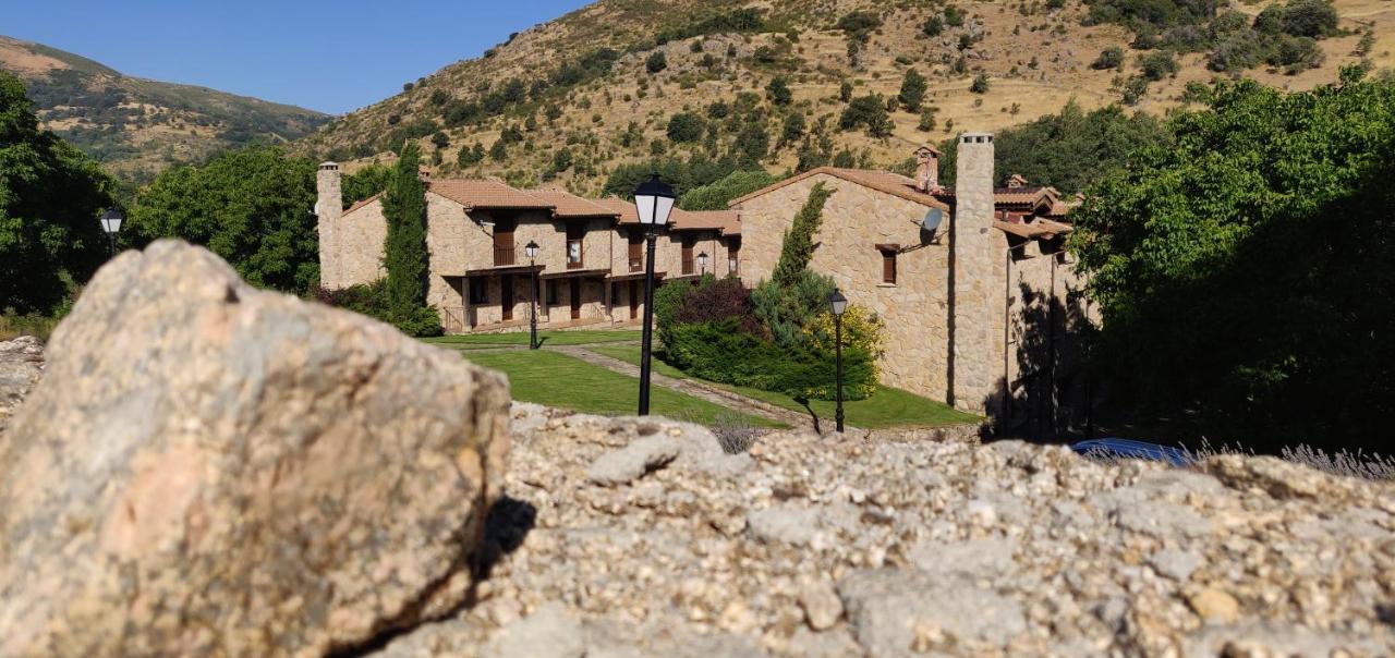 Hotel Ribera Del Corneja Navacepedilla de Corneja Ngoại thất bức ảnh